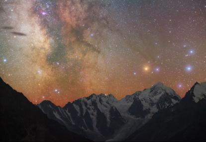 Voie lactée audessus des montagnes Voyage au Chili - Hauts Plateaux et Constellations d'Etoiles