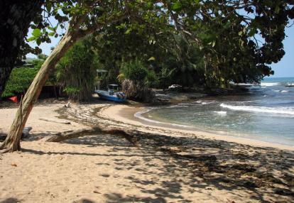 Cahuita - Plage du Poste de garde Voyage au Costa Rica - Le Costa Rica en famille avec des enfants