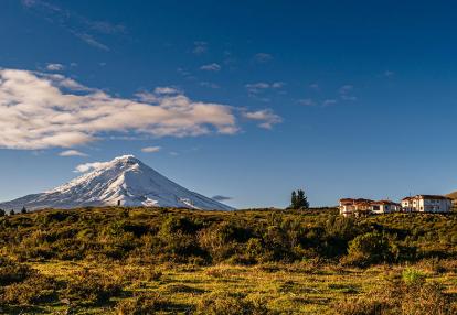 Cotopaxi volcano Voyage en Equateur - Lune de Miel au Cœur des Cinq Mondes