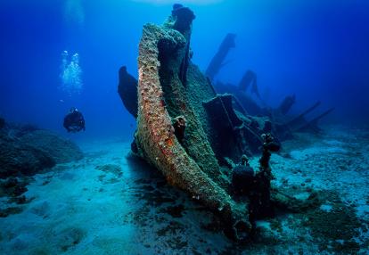 Scuba Divers Crosière dans les Cyclades - Plongée sous-marine & Voile Active