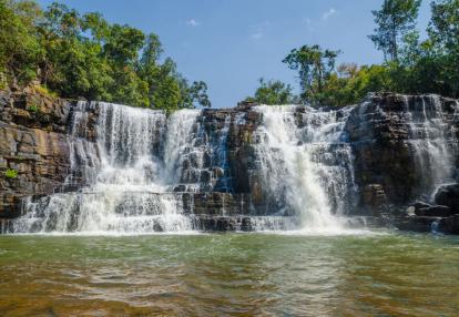 Labe - Sala water falls Voyage en Guinée - Monts et Merveilles