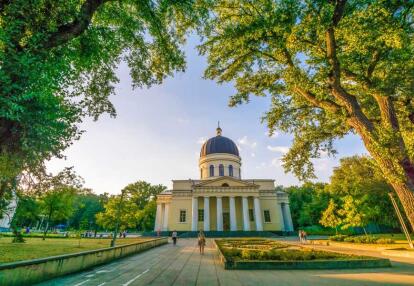 Circuit Exclusif en Moldavie