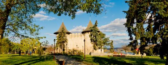 Soroca - fort Voyage en Moldavie - Randonnée pittoresque entre Nature et Culture