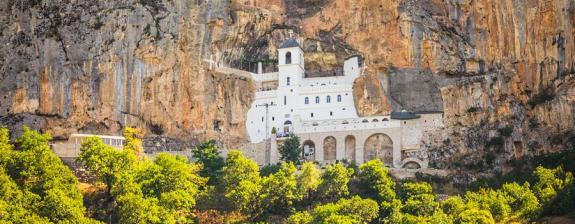Ostrog Monastery Voyage au Monténégro - Trois Religions