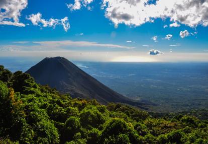 Izalco Volcano from Cerro Verde National Park Voyage au Salvador - Volcans Et Sommets Salvadoriens