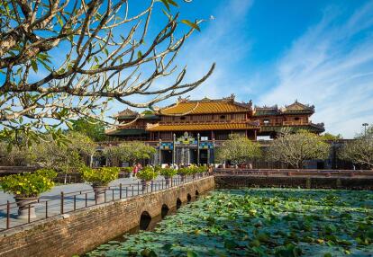 Hue - Imperial Royal Palace of Nguyen dynasty Vietnam Signature - Voyage d'Exception et Expériences Authentiques