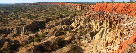 Voyage en Angola - Traversée Entre Désert et Océan