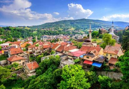 Travnik Voyage en Bosnie - Immersion naturelle dans le nord