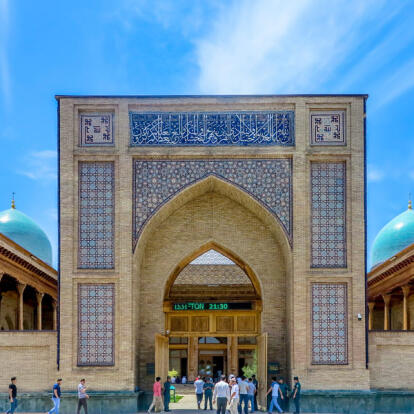 Tashkent Hazrati Imam Complex Voyage en Ouzbékistan - Au cœur de l’Asie Centrale
