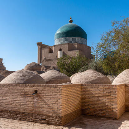 Voyage en Ouzbékistan - En train, entre déserts et cités bleues