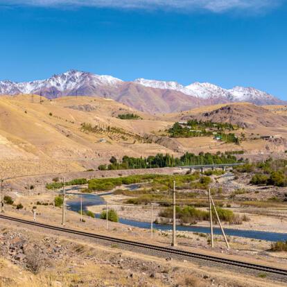 Voyage en Ouzbékistan - En train, entre déserts et cités bleues
