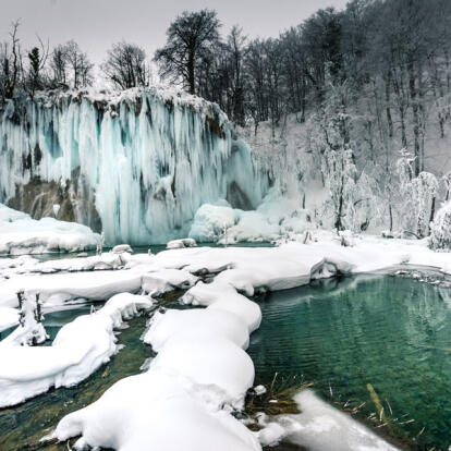 Parc National des Lacs de Plitvice Voyage en Croatie & Slovénie - Féérie Hivernale