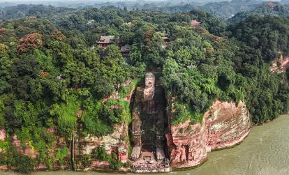 Grand Bouddha de Leshan A Découvrir en Chine - Le Grand Bouddha de Leshan