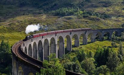 Glenfinnan - Aqueduc A Découvrir en Ecosse - Glenfinnan