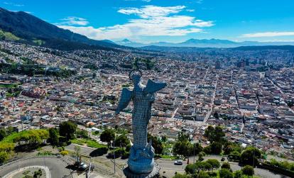 Quito - El Panecillo A Découvrir en Equateur - Quito