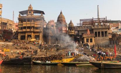 Varanasi - Burning Ghat A Découvrir en Inde - Varanasi  dans l'Uttar Pradesh