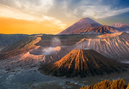 Java - Gunung Bromo au lever du soleil depuis le mont Penanjakan A Découvrir en Indonésie - Le Gunung Bromo