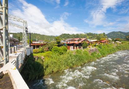 Boquete - Vue sur le ruisseau Caldera depuis le pont A Découvrir au Panama - Boquete