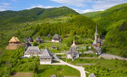 Monastère de Baesana  - Maramures A Découvrir en Roumanie - Les Maramures
