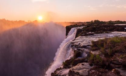Victoria Falls - Devil's Pool A Découvrir au Zimbabwe - Les Chutes Victoria