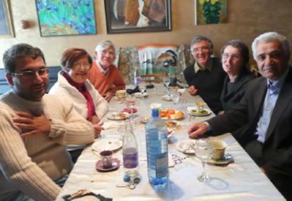 Déjeuner de notre groupe chez l'habitant à Dilijan ©Rose et Gérard R.- Tous Droits réservés