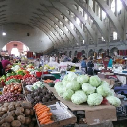 Le marché central d'Erevan ©Rose et Gérard R.- Tous Droits réservés