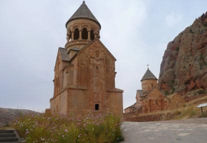 Monastère de Noravank ©Rose et Gérard R.- Tous Droits réservés