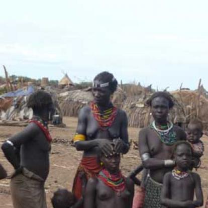 Voyage EthiopieDesanech, à Omorate sur la rivière Omo