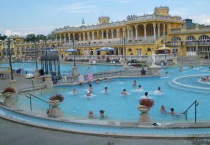 ©André R. - Tous Droits réservés Budapest bains Széchenyi