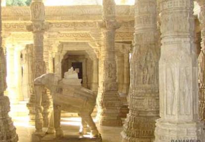 Elevage de canards dans les Backwaters  Ranakpur