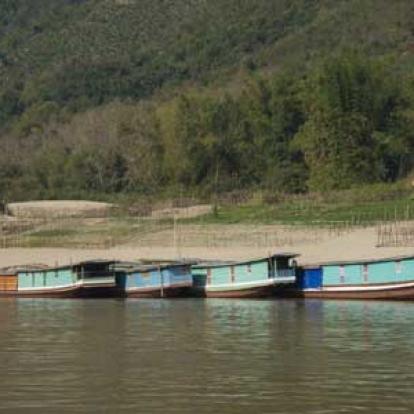 ©Groupe Marie-Claude V. - Tous Droits Réservés  Sur le Mekong jusqu'à Pakbeng