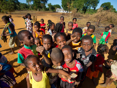 Ecole dans la brousse