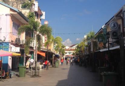 Voyage à Bornéo de la Famille de Martine