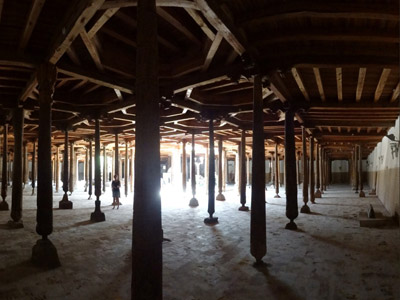 Mosquée du Vendredi, Khiva, un lieu de paix