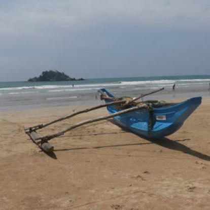 ©Bernard C. - Tous Droits Réservés Plage sur la Route de Galle