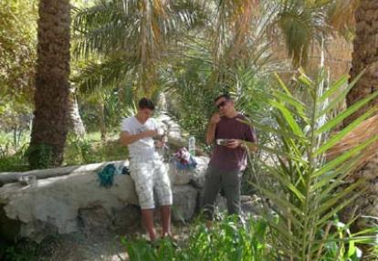 Voyage à Oma de Val et Manu