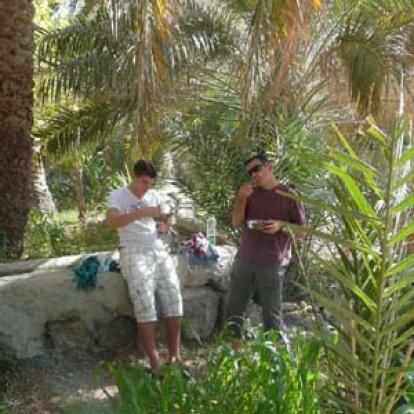 Voyage à Oma de Val et Manu