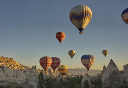 Féerie de montgolfières en Cappadoce