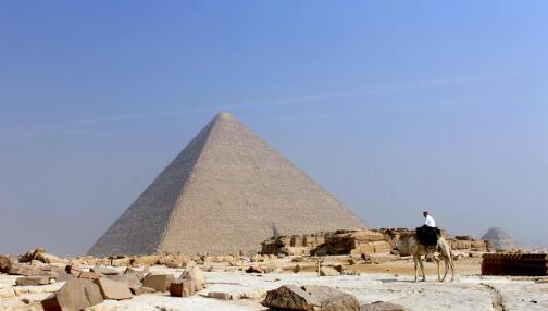 Les Secrets des Pyramides de Gizeh